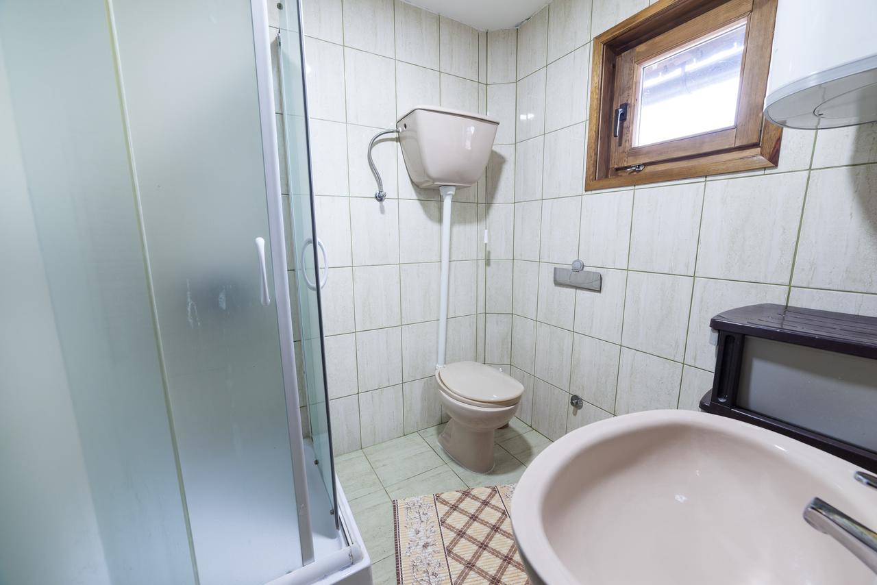 Cottage Vodice ซลาตีบอร์ ภายนอก รูปภาพ