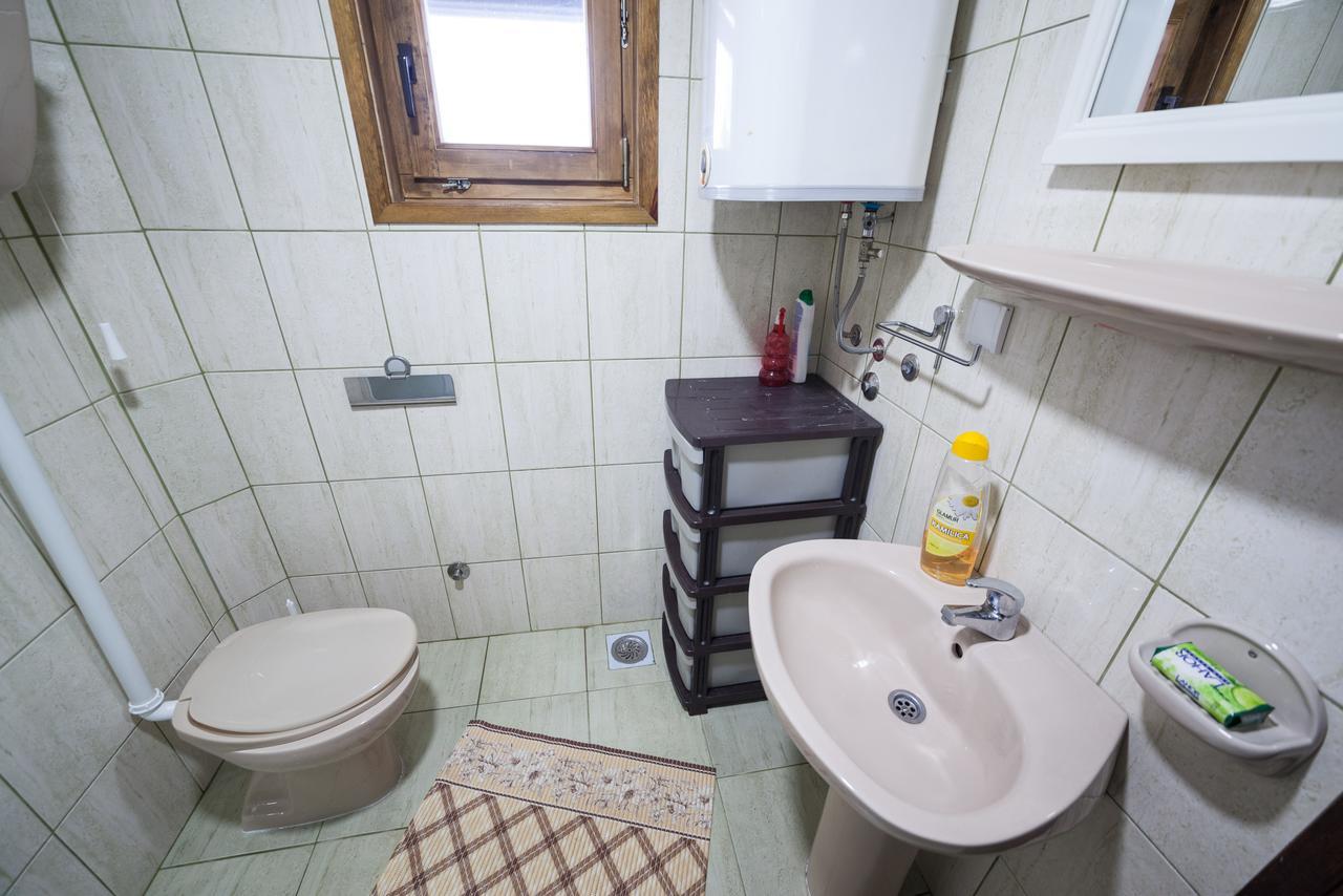Cottage Vodice ซลาตีบอร์ ภายนอก รูปภาพ